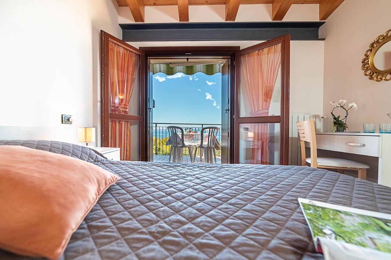 Apartments Eden - Regarda Travel لاتيزي المظهر الخارجي الصورة