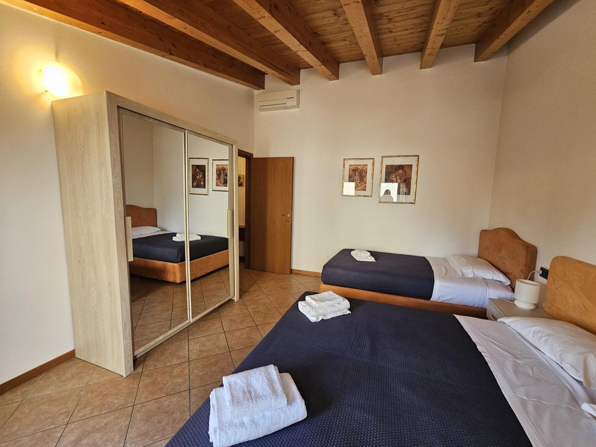Apartments Eden - Regarda Travel لاتيزي المظهر الخارجي الصورة